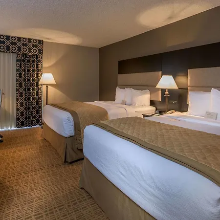 Ramada By Wyndham Boise Hotel